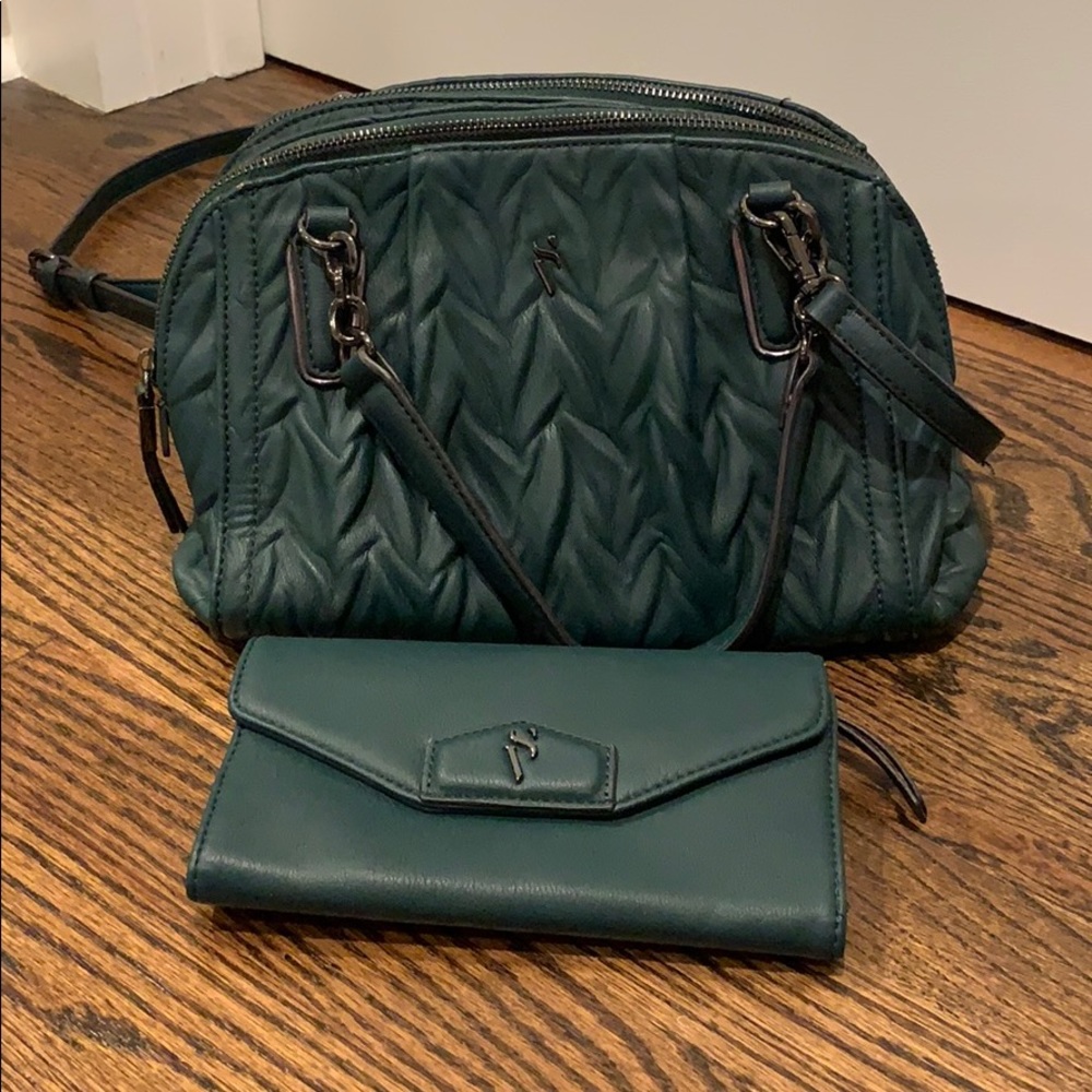 Simply Vera Emerald Green Crossbody Bag & Wallet